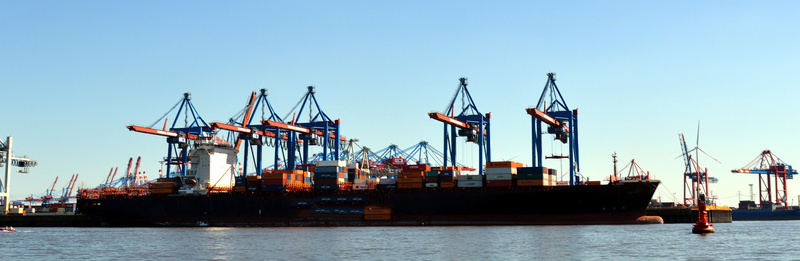 hamburg-2387780_1920_800